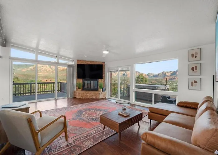 Ferienhaus Luxury Uptown With Epic Views And Hot Tub