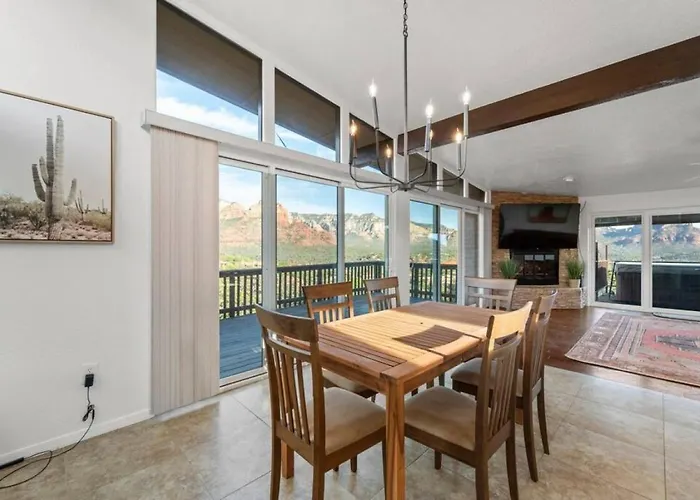 Ferienhaus Luxury Uptown With Epic Views And Hot Tub *